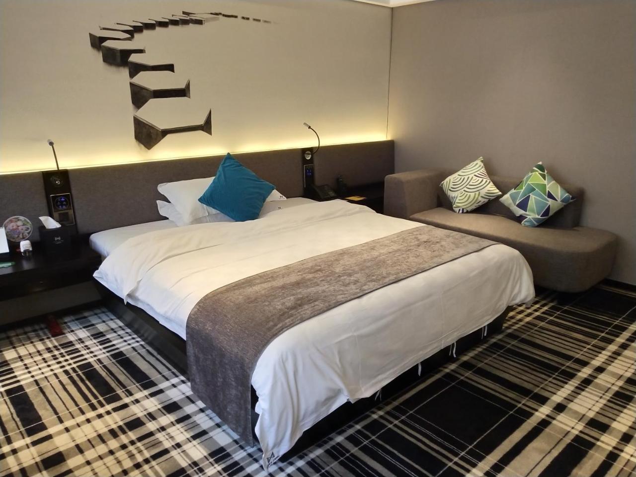 Likto Hotel-Free Shuttle Bus To Canton Fair Exteriör bild